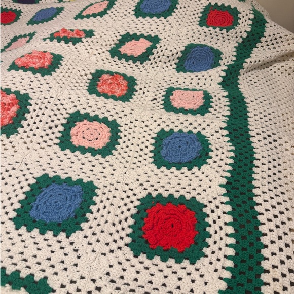 Vintage Crocheted Granny Square Afghan Handmade 105" x 81" - Picture 3 of 8